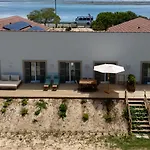 Livin Barca - Water Sports & Nature Vakantiehuis Torreira