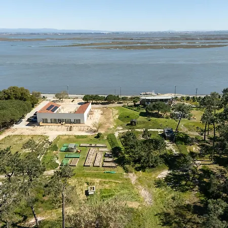 Livin Barca - Water Sports & Nature *